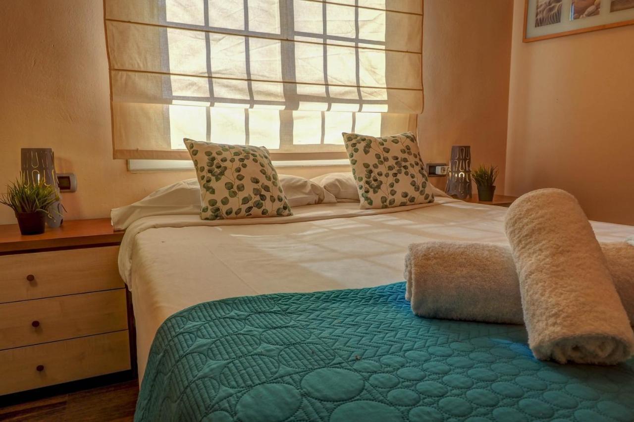The Beach Apartment By Hello Homes Sitges Bagian luar foto